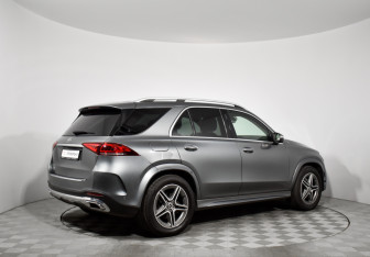 Подержанный автомобиль Mercedes-Benz GLE 2019 года (6 фото)