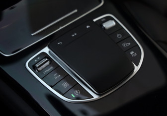 Подержанный автомобиль Mercedes-Benz GLC Coupe 2022 года (20 фото)