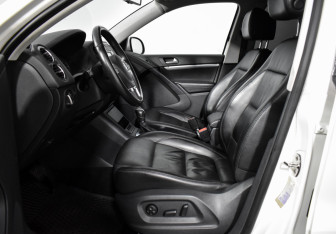 Подержанный автомобиль Volkswagen Tiguan 2012 года (10 фото)