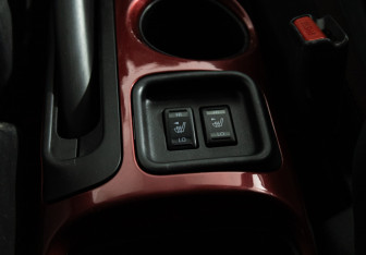 Подержанный автомобиль Nissan Juke 2014 года (17 фото)