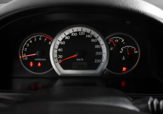 Подержанный автомобиль Chevrolet Lacetti Hatchback 2008 года (16 фото)