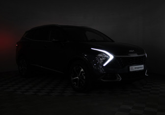 Подержанный автомобиль Kia Sportage 2025 года (33 фото)