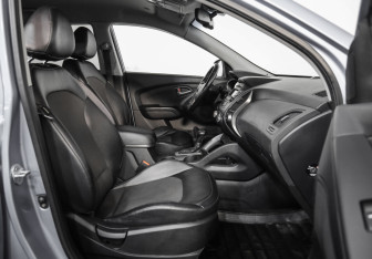 Подержанный автомобиль Hyundai Tucson 2014 года (21 фото)