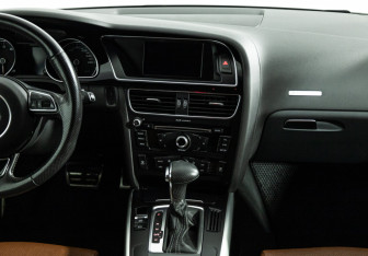 Подержанный автомобиль Audi A5 Coupe 2016 года (14 фото)