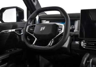 Подержанный автомобиль Jetour T2 2026 года (16 фото)