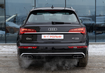 Новый Audi Q5 2025 (5 фото)