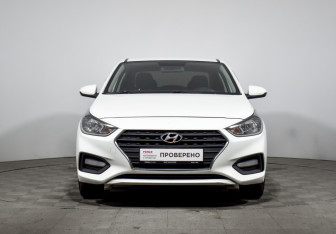 Подержанный автомобиль Hyundai Solaris Sedan 2018 года (2 фото)