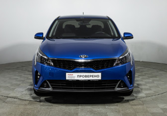 Подержанный автомобиль Kia Rio Sedan 2021 года (2 фото)