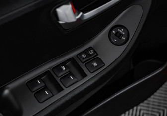 Подержанный автомобиль Kia Picanto 2014 года (17 фото)