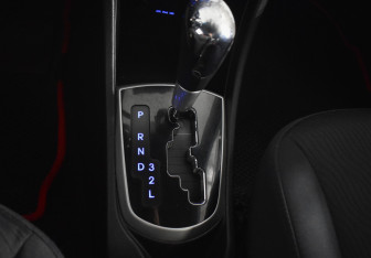 Подержанный автомобиль Hyundai Solaris Sedan 2014 года (16 фото)