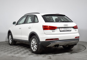 Подержанный автомобиль Audi Q3 2014 года (7 фото)