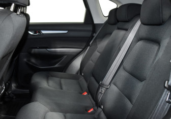 Подержанный автомобиль Mazda CX-5 2019 года (12 фото)