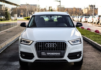 Подержанный автомобиль Audi Q3 2014 года (3 фото)