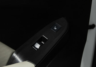 Подержанный автомобиль Haval Jolion 2023 года (23 фото)