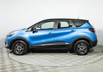 Подержанный автомобиль Renault Kaptur 2017 года (8 фото)
