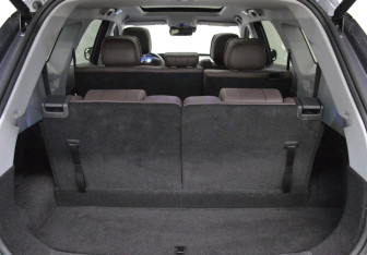 Подержанный автомобиль Chery Tiggo 8 Pro e+ 2023 года (18 фото)