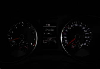 Подержанный автомобиль Volkswagen Golf Hatchback 2012 года (10 фото)