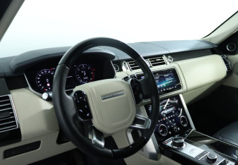 Подержанный автомобиль Land Rover Range Rover 2019 года (16 фото)