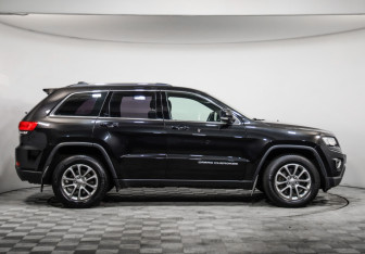 Подержанный автомобиль Jeep Grand Cherokee 2014 года (4 фото)