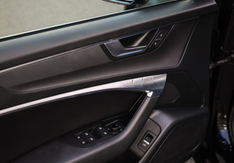 Подержанный автомобиль Audi A6 Sedan 2019 года (24 фото)