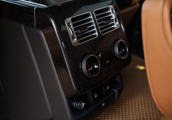 Подержанный автомобиль Land Rover Range Rover 2020 года (28 фото)