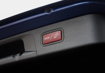 Подержанный автомобиль Mercedes-Benz GLC Coupe 2018 года (32 фото)