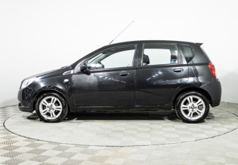 Подержанный автомобиль Chevrolet Aveo Hatchback 2008 года (8 фото)