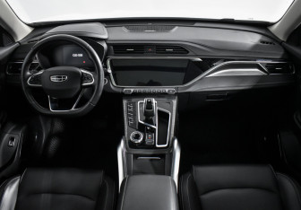 Подержанный автомобиль Geely Atlas Pro 2023 года (15 фото)