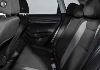 Подержанный автомобиль Skoda Karoq 2021 года (12 фото)