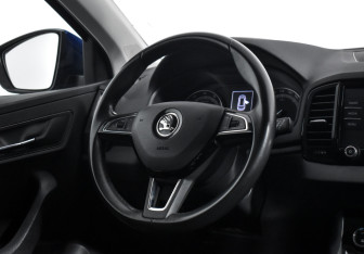 Подержанный автомобиль Skoda Karoq 2020 года (14 фото)