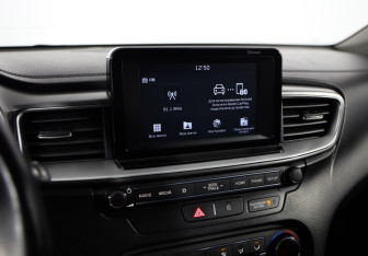 Подержанный автомобиль Kia Ceed Wagon 2019 года (13 фото)