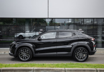 Подержанный автомобиль Changan UNI-T 2024 года (9 фото)
