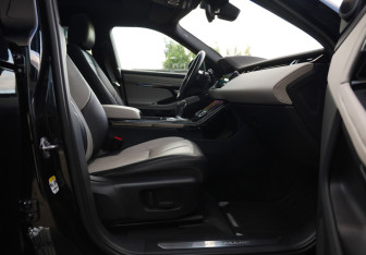 Подержанный автомобиль Land Rover Range Rover Evoque 2019 года (27 фото)