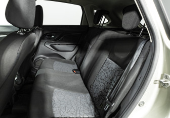 Подержанный автомобиль LADA (ВАЗ) XRAY 2016 года (10 фото)