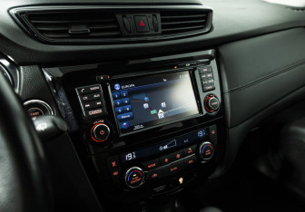 Подержанный автомобиль Nissan X-Trail 2019 года (16 фото)