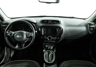 Подержанный автомобиль Kia Soul 2015 года (13 фото)