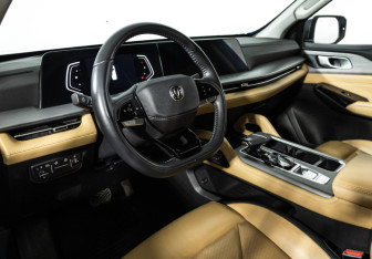 Подержанный автомобиль Changan Hunter Plus 2023 года (11 фото)