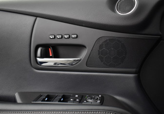 Подержанный автомобиль Lexus RX 2012 года (18 фото)