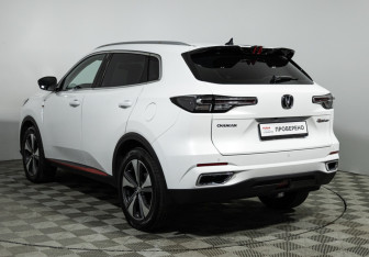 Подержанный автомобиль Changan CS55PLUS 2023 года (7 фото)