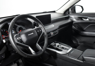 Подержанный автомобиль Haval Jolion 2023 года (9 фото)