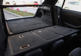 Подержанный автомобиль Audi Q8 2019 года (30 фото)