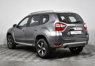 Подержанный автомобиль Nissan Terrano 2019 года (7 фото)