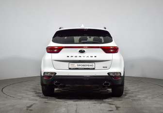 Подержанный автомобиль Kia Sportage 2021 года (6 фото)