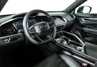 Новый Geely Tugella 2024 (11 фото)
