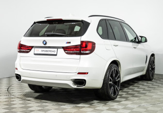 Подержанный автомобиль BMW X5 2017 года (5 фото)