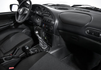 Подержанный автомобиль Chevrolet Niva 2011 года (12 фото)