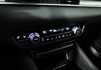 Подержанный автомобиль Mazda 6 Sedan 2020 года (16 фото)