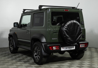 Подержанный автомобиль Suzuki Jimny 2020 года (7 фото)