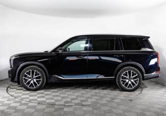 Подержанный автомобиль GAC GS8 2024 года (8 фото)
