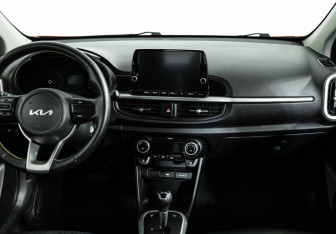 Подержанный автомобиль Kia Picanto 2022 года (14 фото)